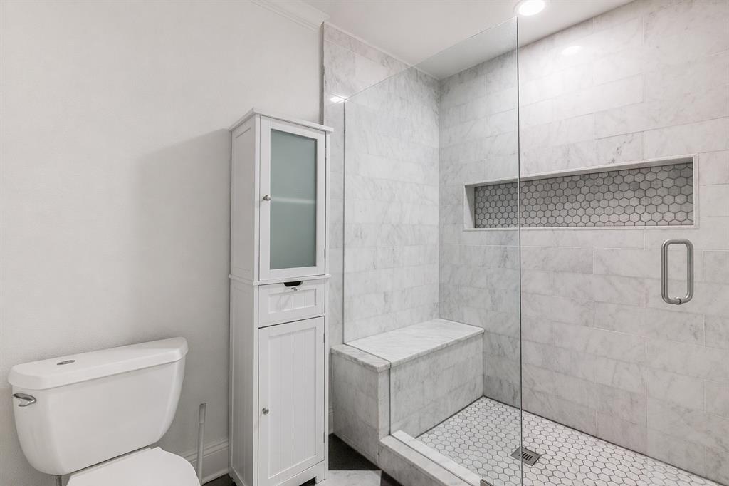 Hillcrest Villa Condo - Residential