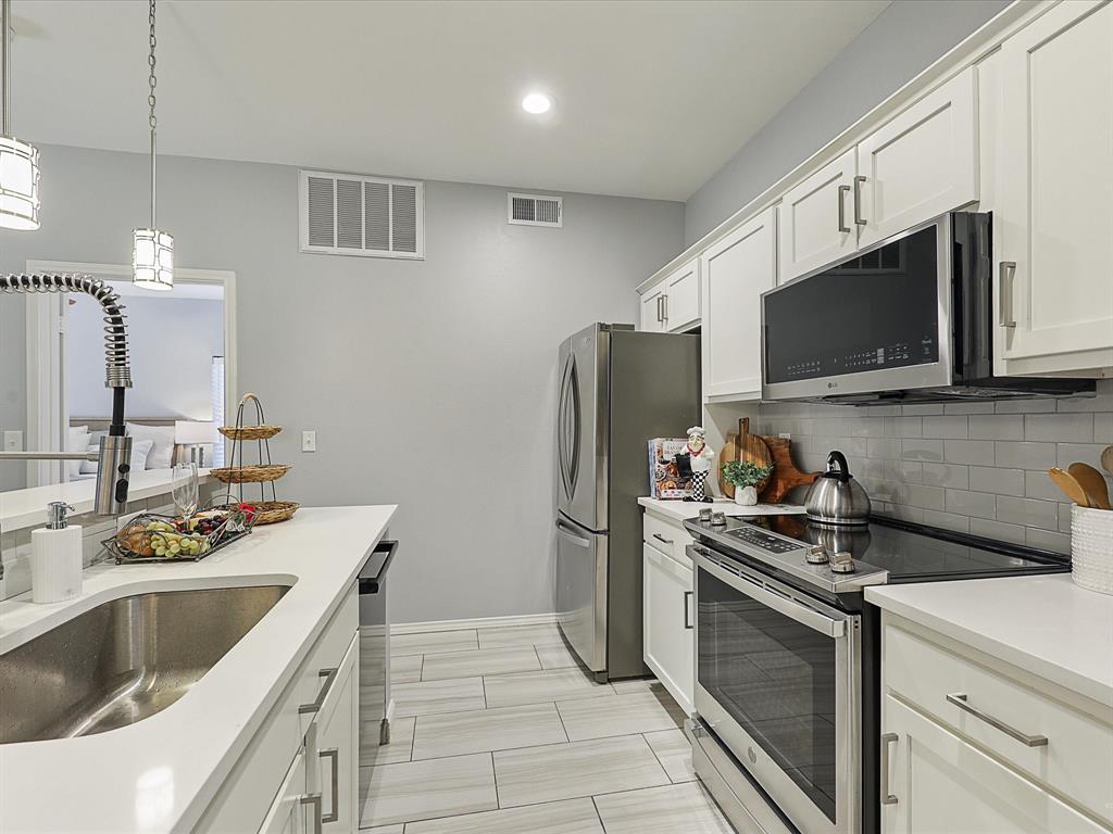 Marquis At Preston Park Condominiums - Residential