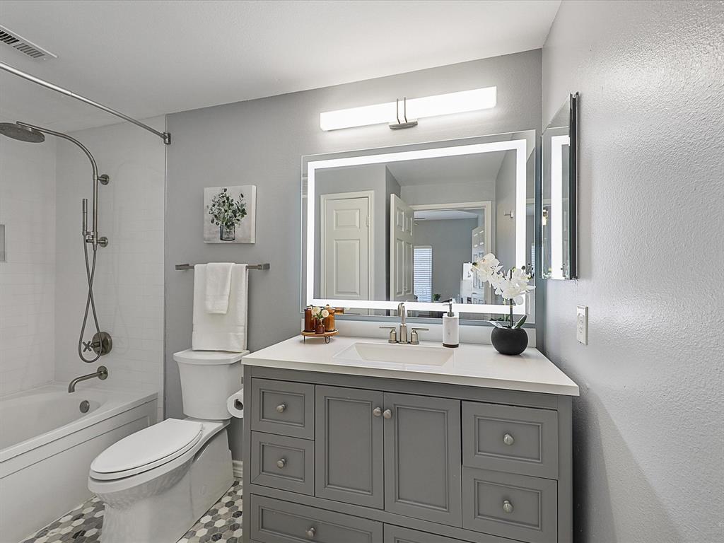 Marquis At Preston Park Condominiums - Residential