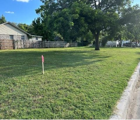 2900 Ryan Avenue Fort Worth TX 76110
