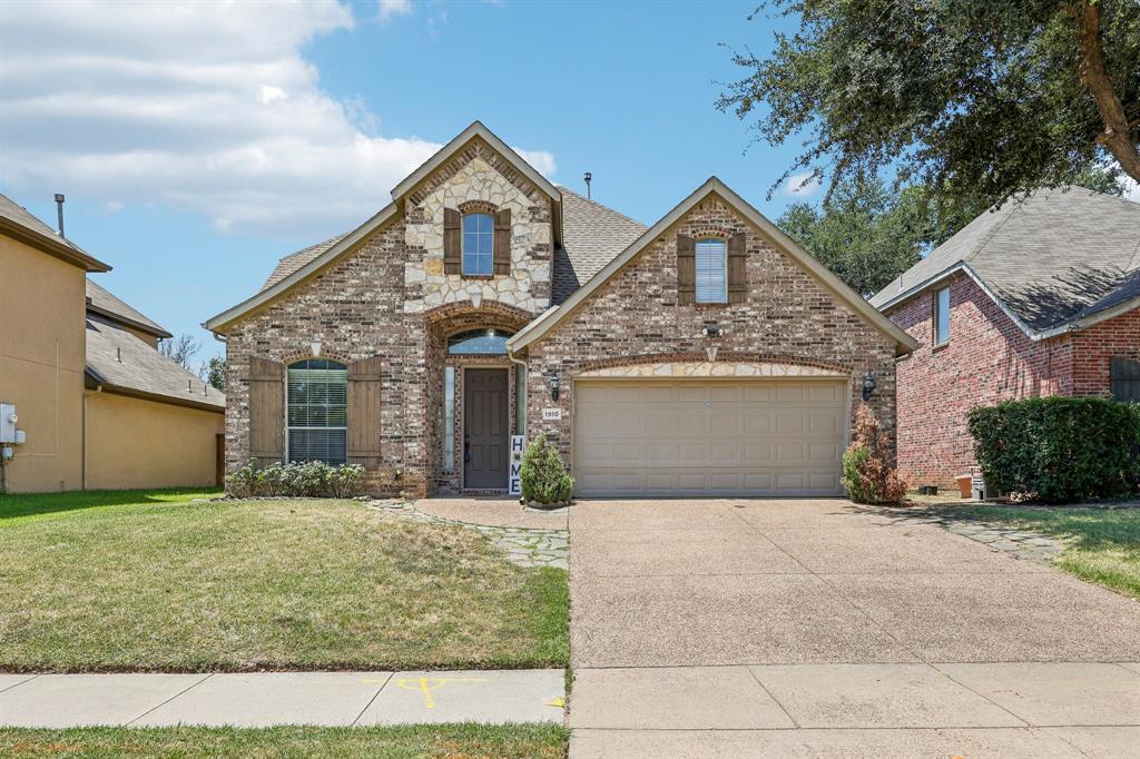 1910 Bentwood Court