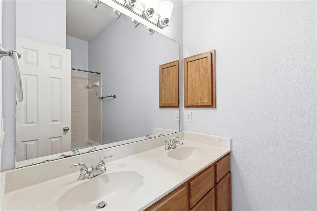 Woodbridge Ph 03a - Residential