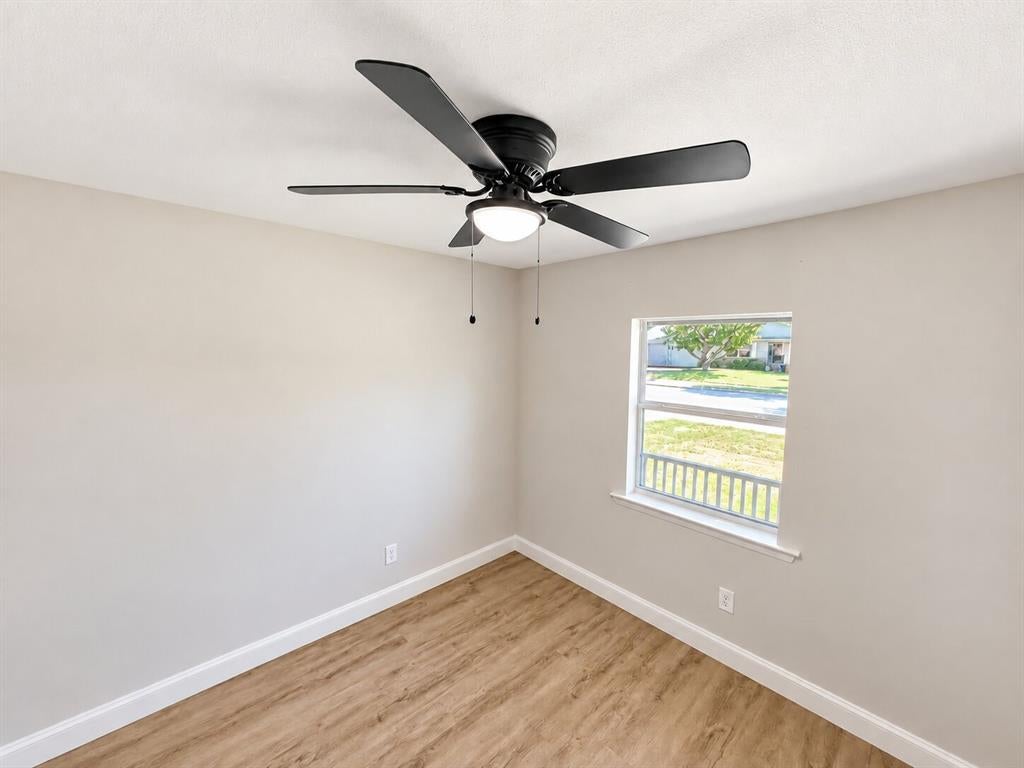 1307 Crestridge Drive