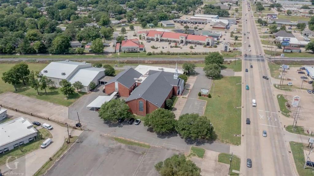 2125 Airline Dr