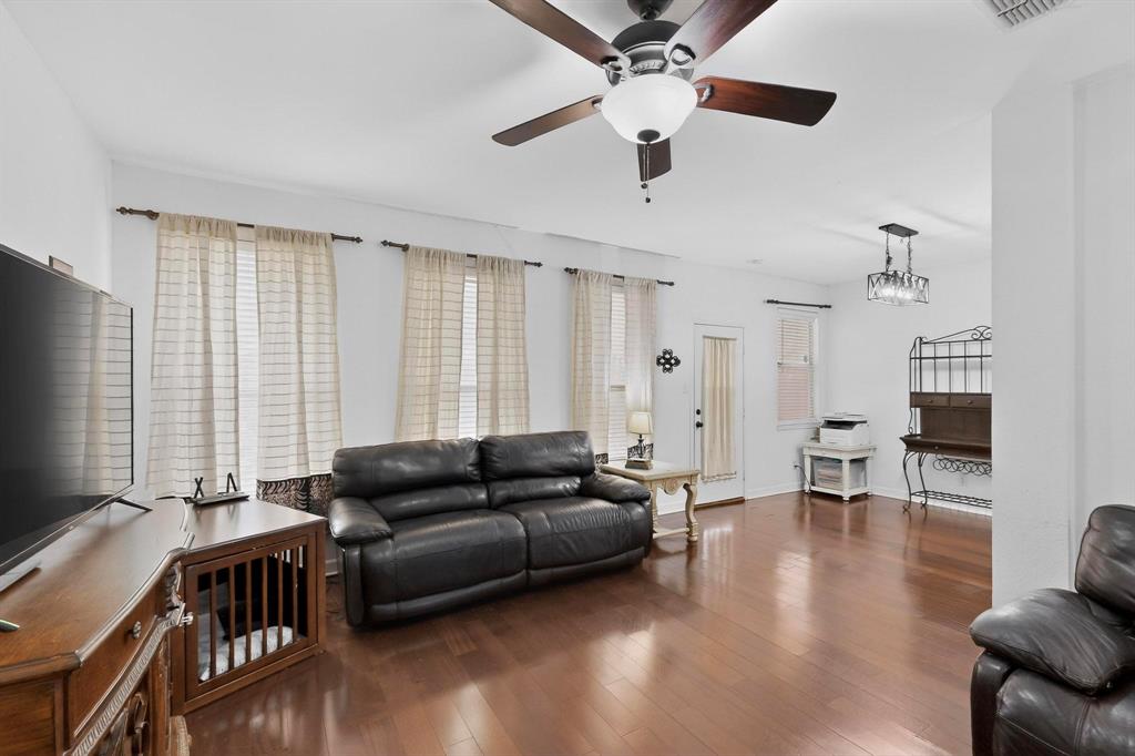 1117 Indian Trail Court