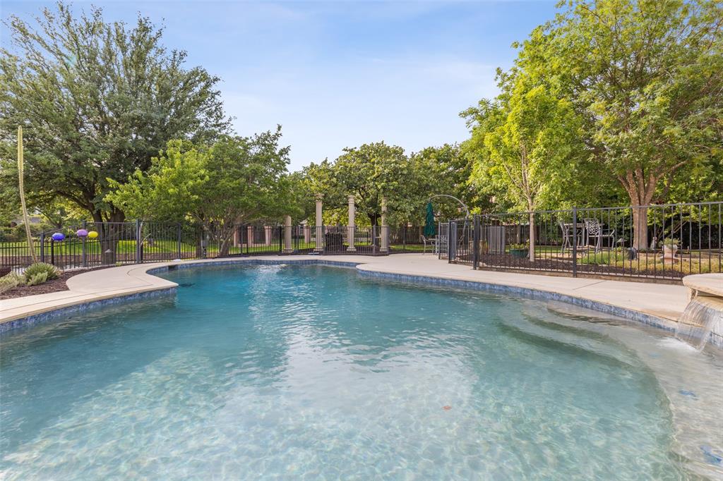 Dominion The Southlake - Residential