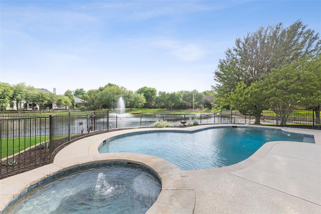 Dominion The Southlake - Residential