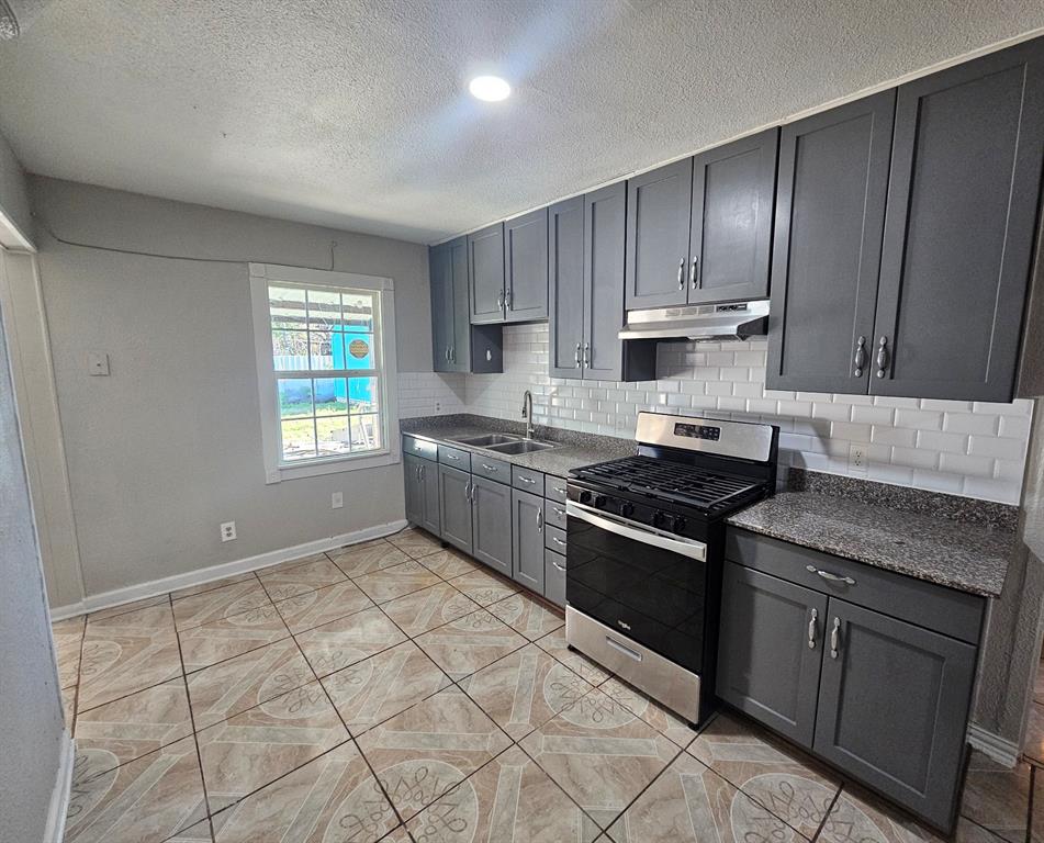 Roland Dale Rev - Residential Lease