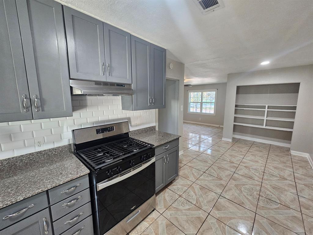 Roland Dale Rev - Residential Lease