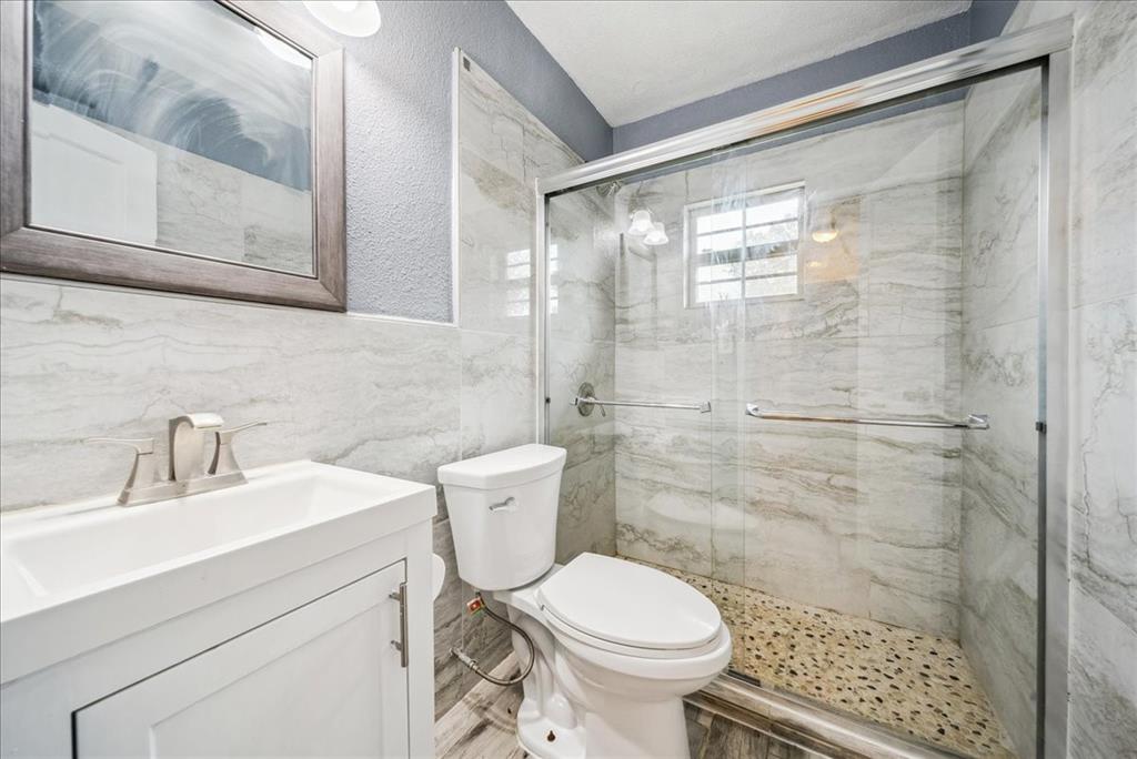 Roland Dale Rev - Residential Lease