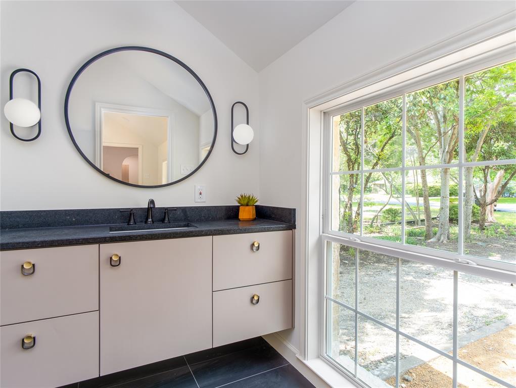 Casa Linda Estates - Residential