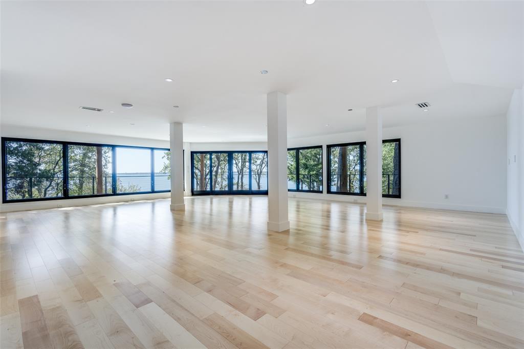 1009 Fox Hollow Lane