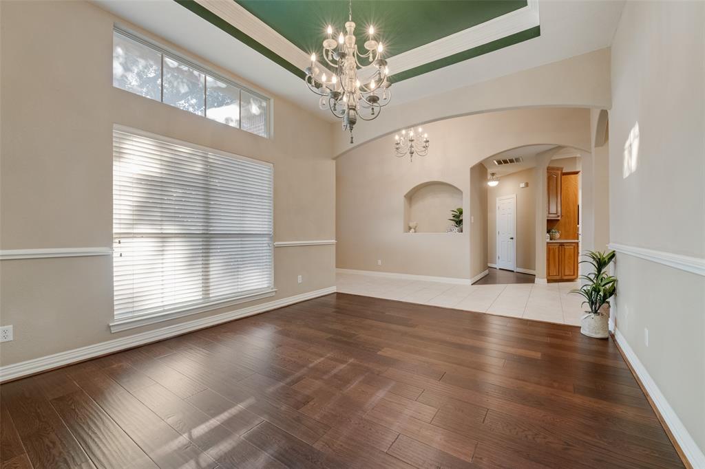 8205 Edgemont Court