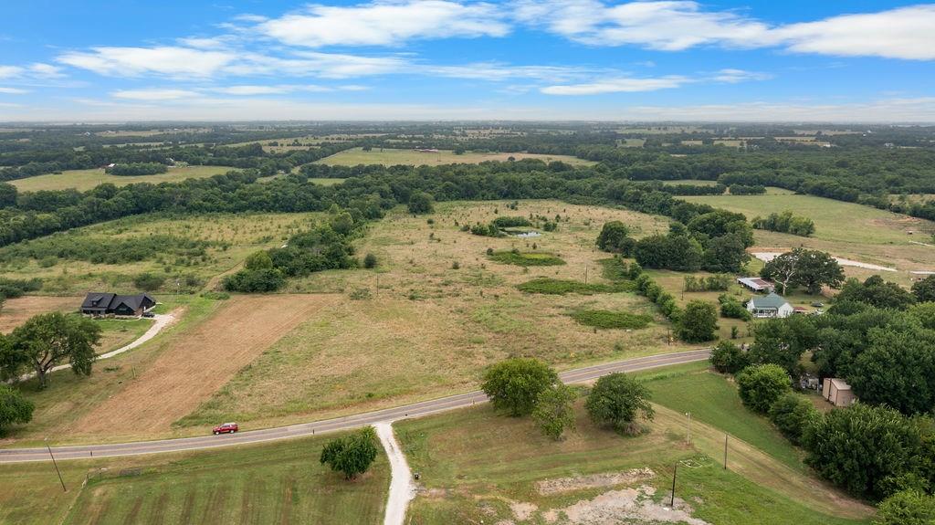 GS Bonnor and T Hill Survey - Land