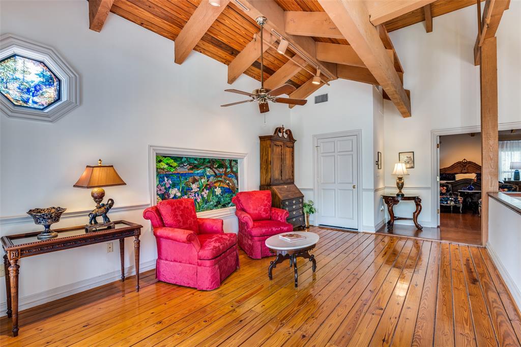 R H W Estates - Residential