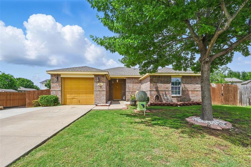 Nestled within a neighborhood with easy access to I-20, I-35, and the S Loop 820, this delightful 3-bedroom, 2-bathroom home offers both comfort and convenience. The spacious layout features an inviting living room, ideal for large gatherings or relaxing evenings.

The primary bedroom boasts ample space with an ensuite bathroom and a generously sized walk-in closet. Two additional bedrooms provide flexibility for a home office, guest room, or children's rooms. The well-maintained bathrooms offer practical designs with plenty of storage.

Enjoy the convenience of a separate laundry room and pantry, located off the kitchen for ease of access. Outside, the home features a lovely yard with plenty of space. The attached 1-car garage offers ample storage and-or parking space, plus a nice driveway.

Whether you're commuting to work or exploring nearby attractions, this home's location provides excellent access to major highways, ensuring you're always connected to the best of the Dallas-Fort Worth area.