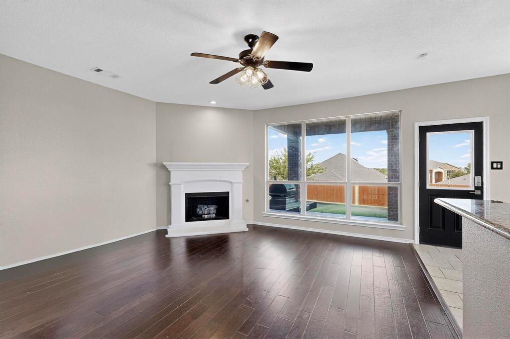 Deer Creek Arlington - Residential