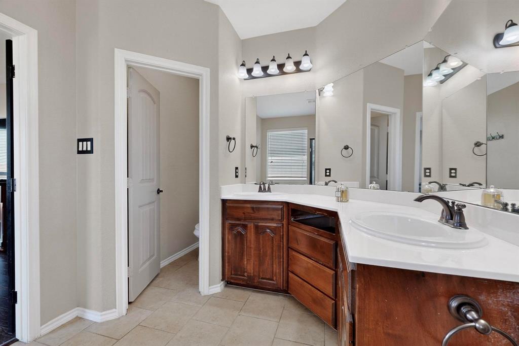 Deer Creek Arlington - Residential