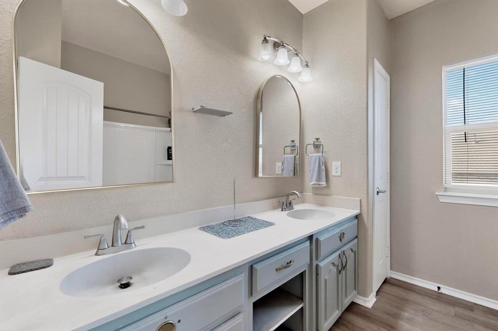 Deer Creek Arlington - Residential