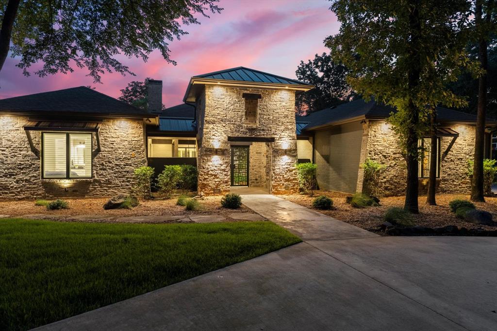 207 Sandpiper Drive