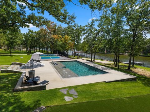 Tiny photo for 207 Sandpiper Drive, Mabank, TX 75156 (MLS # 20960072)