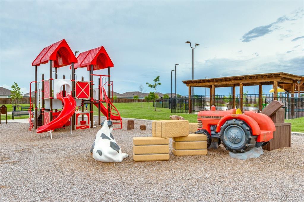 Tillage Farms Ph 1 - Residential