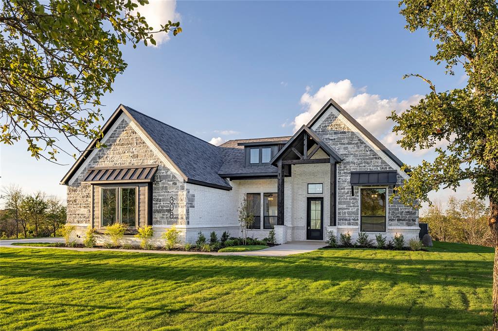 308 Spanish Oak Court