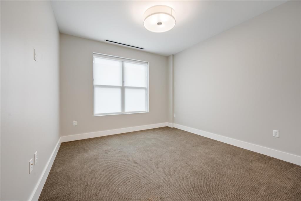 Parkview Condo - Residential