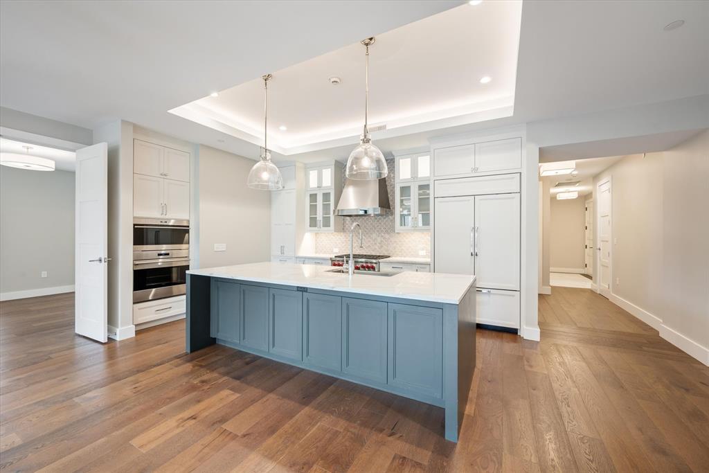 Parkview Condo - Residential