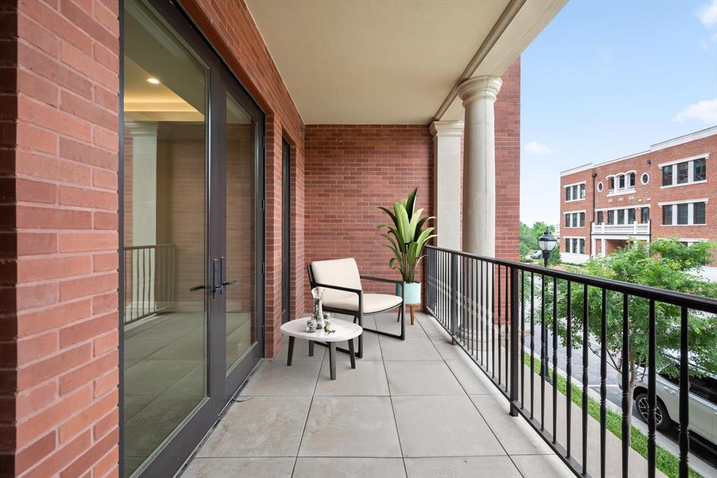 Parkview Condo - Residential