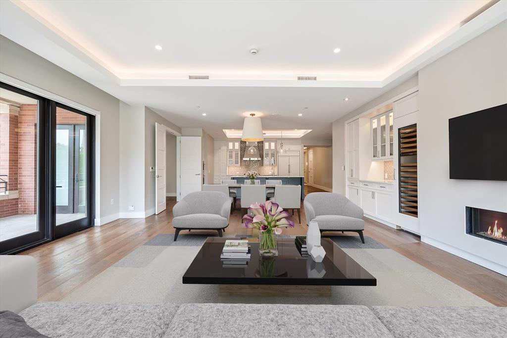 Parkview Condo - Residential