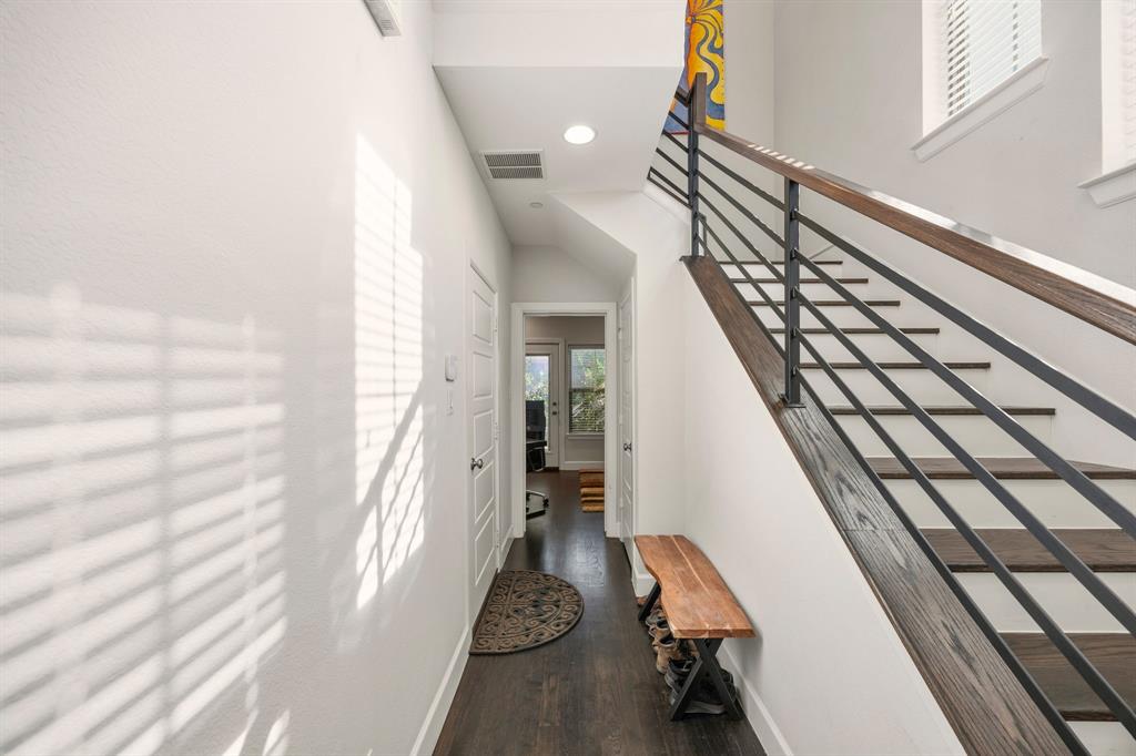 730 Spanish Oaks Place