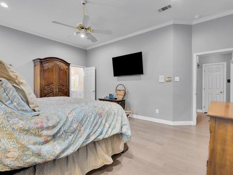 Tiny photo for 21 Wellington Oaks Circle, Denton, TX 76210 (MLS # 21100053)