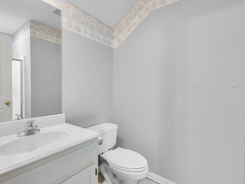 Tiny photo for 21 Wellington Oaks Circle, Denton, TX 76210 (MLS # 21100053)