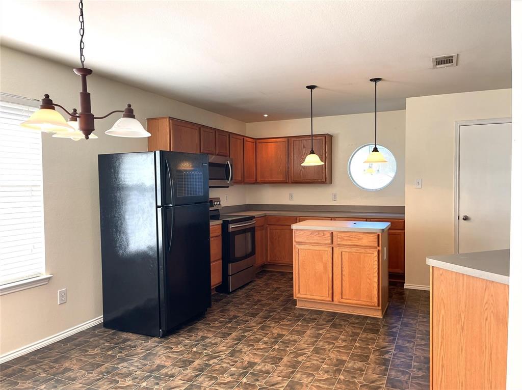 Fox Hollow Estates II Ph I - Residential Lease