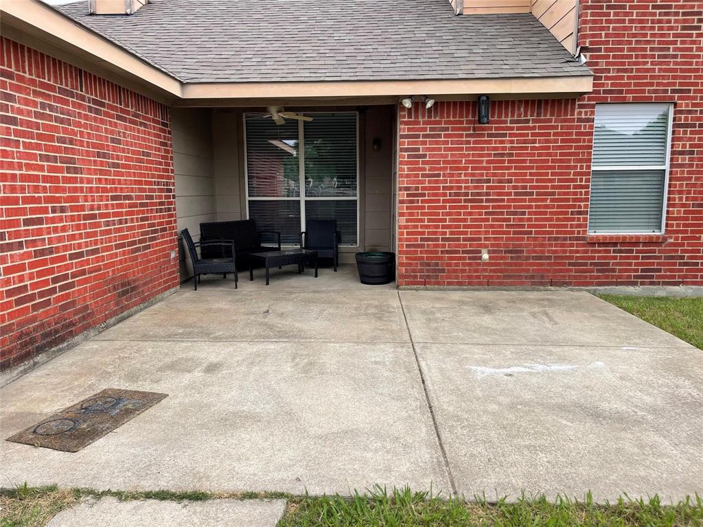 Fox Hollow Estates II Ph I - Residential Lease