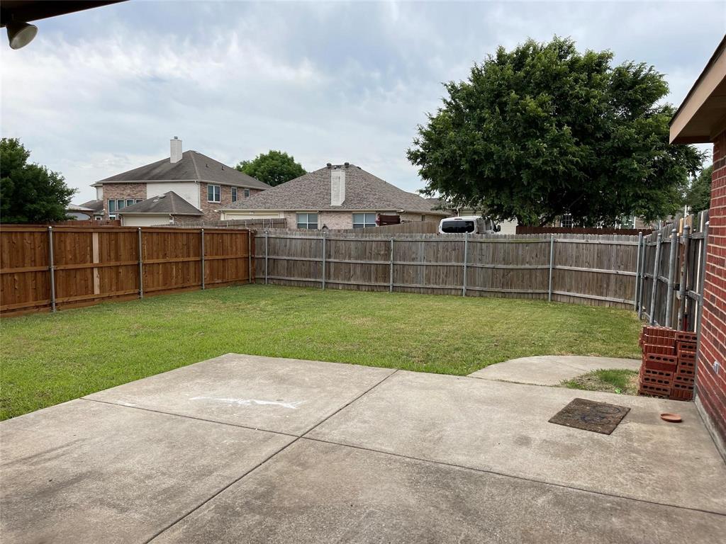 Fox Hollow Estates II Ph I - Residential Lease