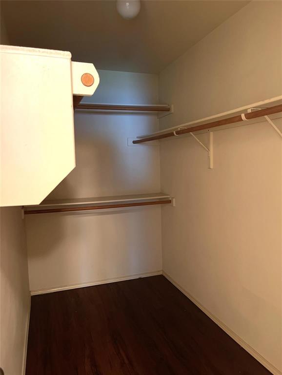 Fox Hollow Estates II Ph I - Residential Lease