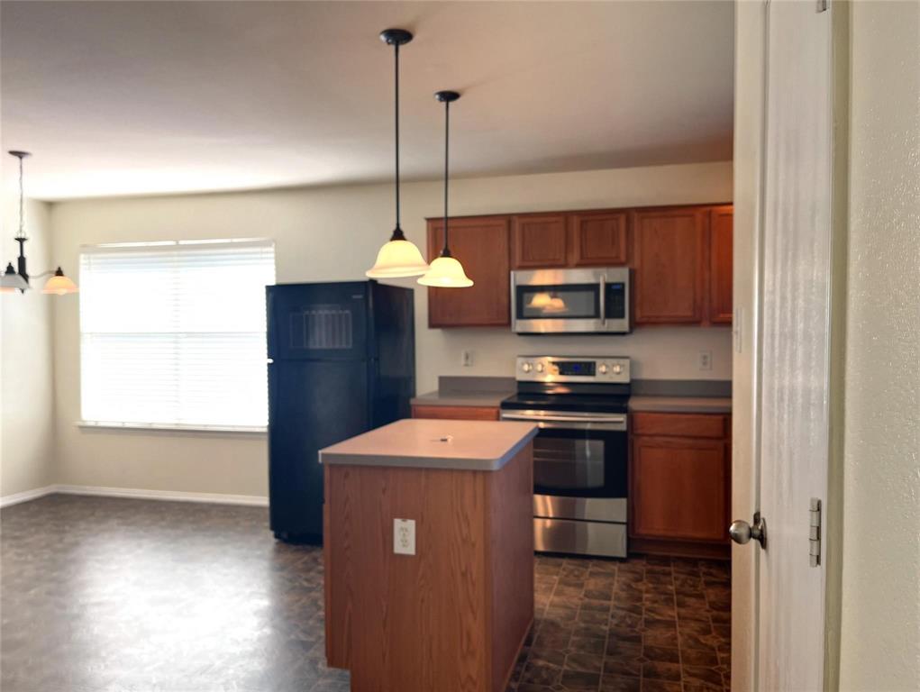 Fox Hollow Estates II Ph I - Residential Lease