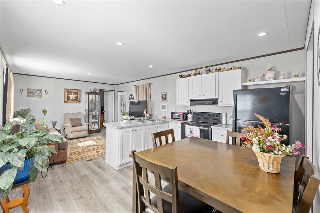 6935 County Road 467