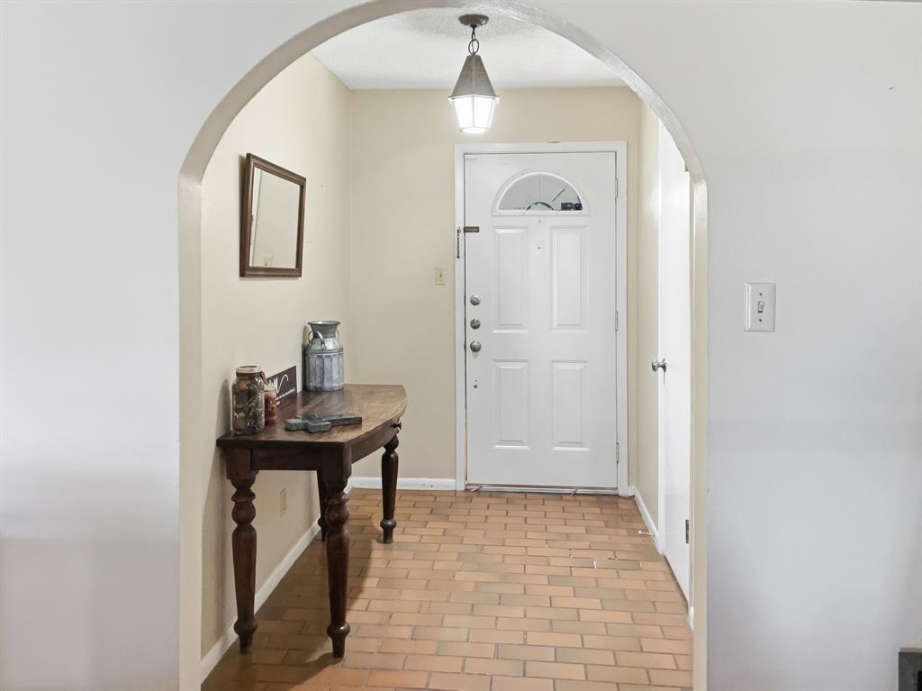 1009 Amarillo Street