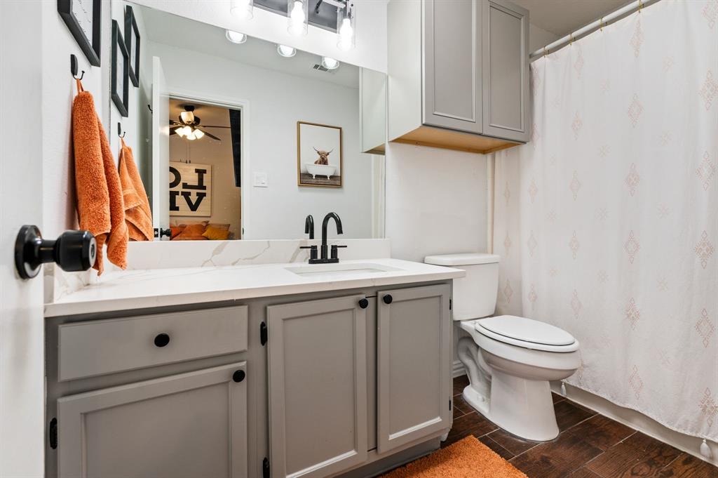 Shadowood Trail Condo - Residential