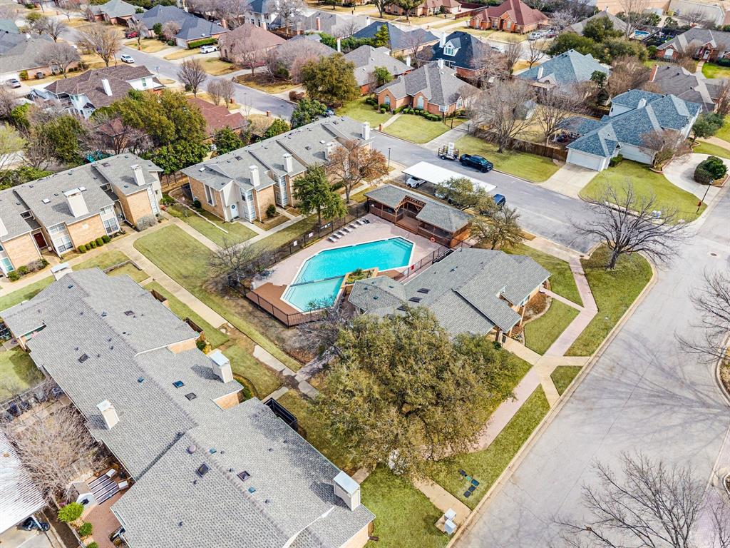 Shadowood Trail Condo - Residential