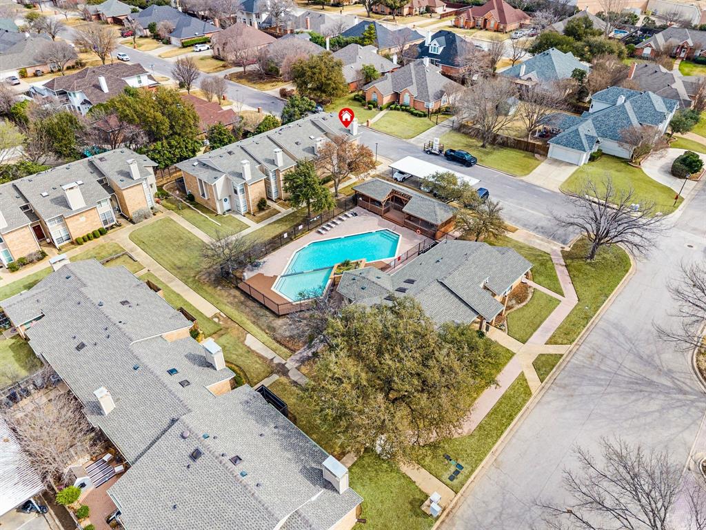 Shadowood Trail Condo - Residential