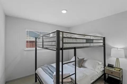 Woodlake 3 - Residential