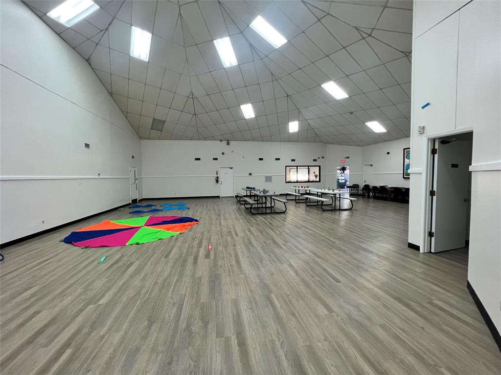 Mckee Office Add - Commercial Sale