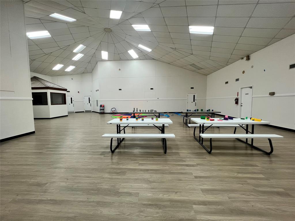 Mckee Office Add - Commercial Sale