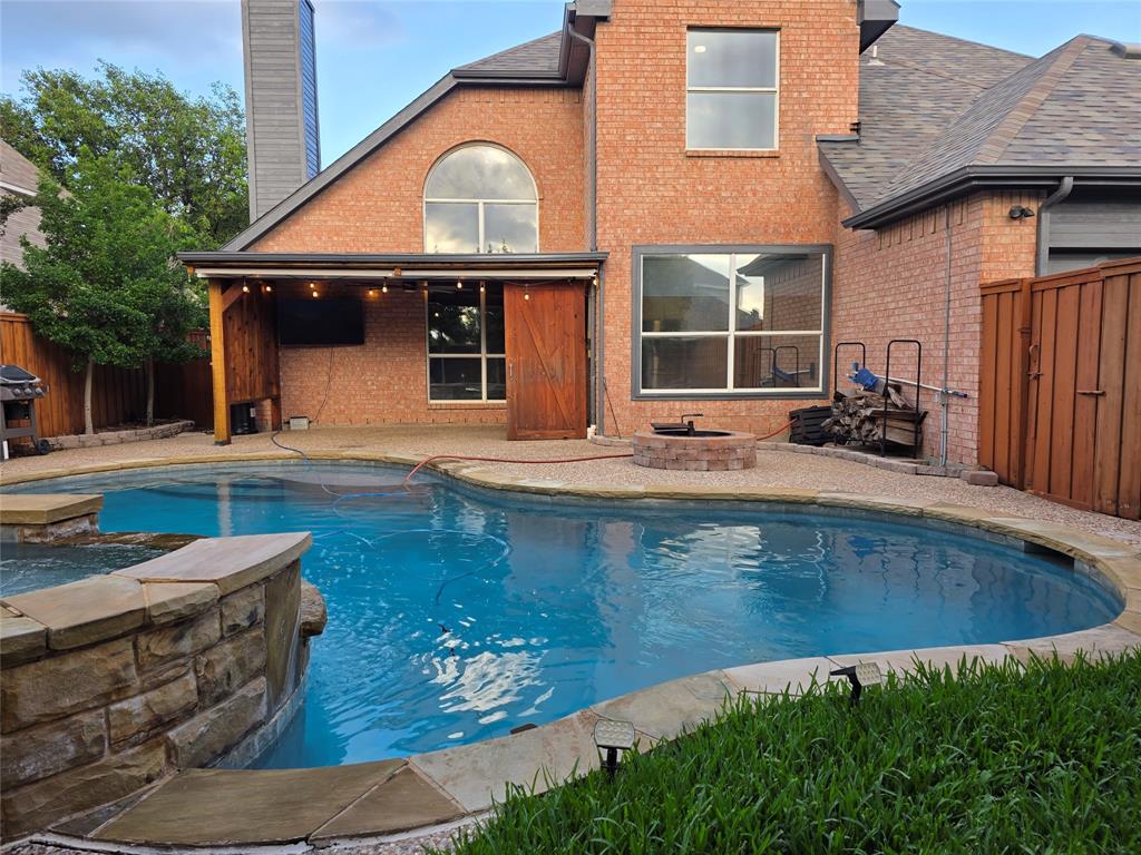 7105 Fieldstone Drive