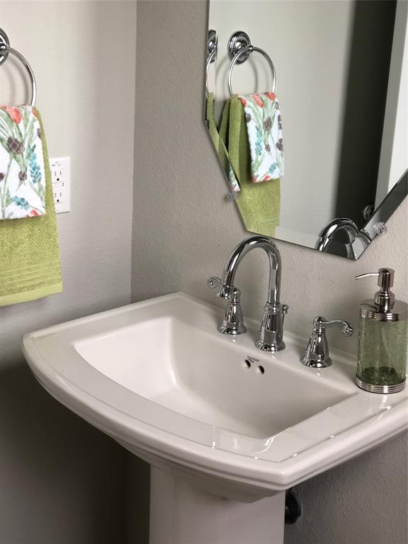 Gables At Ohio - Residential Lease