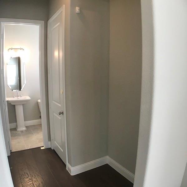 Gables At Ohio - Residential Lease